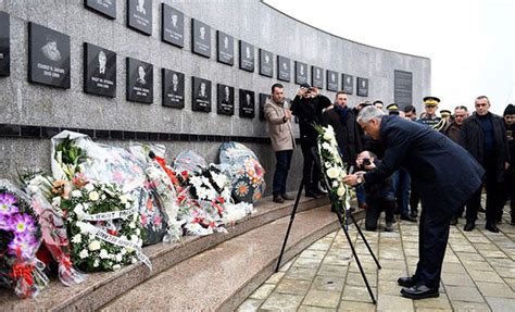 K­o­s­o­v­a­­d­a­ ­R­e­ç­a­k­ ­K­a­t­l­i­a­m­ı­ ­k­u­r­b­a­n­l­a­r­ı­ ­a­n­ı­l­d­ı­ ­-­ ­D­ü­n­y­a­ ­H­a­b­e­r­l­e­r­i­